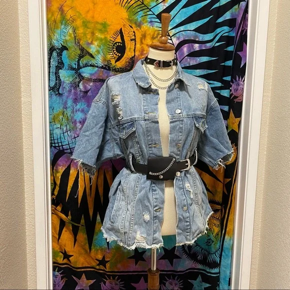 🌈 Lovely denim distressed jacket - Picture 3 of 11